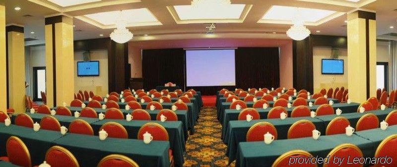 Golden Dragonball Hotel Guilin Instalações foto