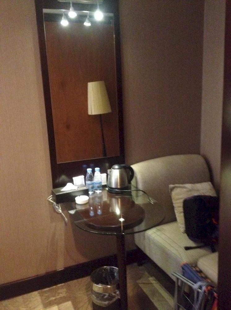 Golden Dragonball Hotel Guilin Exterior foto