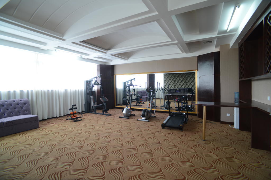 Golden Dragonball Hotel Guilin Exterior foto